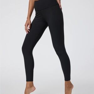 Vuori Black High-Waisted Leggings, with ribbed waist